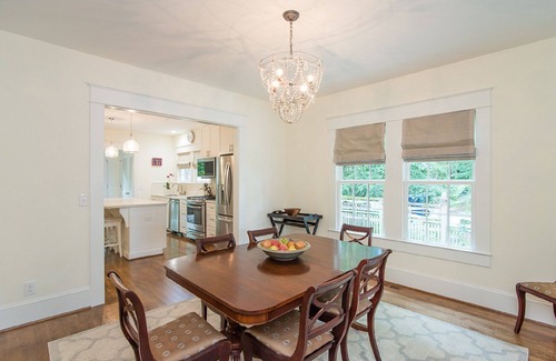 Inman Park House | A Gorgeous Remodeled Bungalow in Inman Park! Perfect for movie industry.