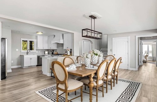 Cornelius House | A Grand Family Retreat