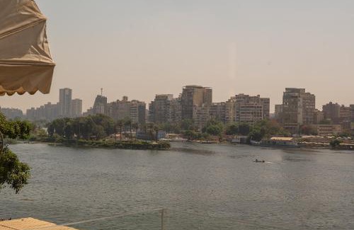 Al Manial Apartment | A great nile view apartment 2