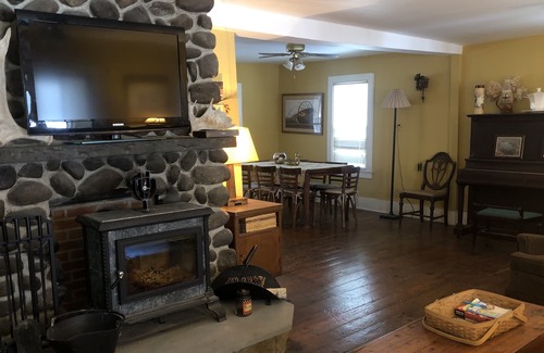 Maryland House | A great place for a vacation - swim, fish, kayak, and enjoy nature!