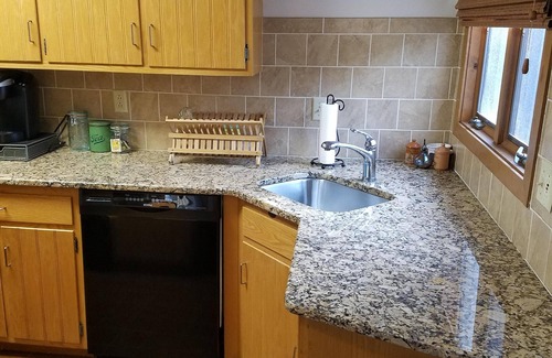 Lake Harmony Estates House | A Great Place to Relax & Unwind- Superb 3 Bedroom Home!