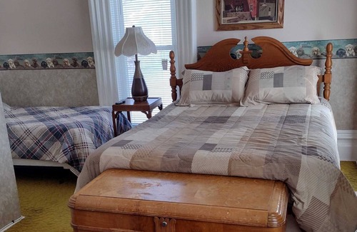 Mayville House | A great view of the lake with many activities within walking distance.