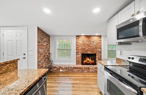 Arlington Park House | A Hidden GEM in Sarasota! SIESTA BEACH-DOWNTOWN