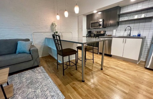 Old Market Apartment | A historic pair of lofts in the heart of the Old Market with sleeping for up to 10