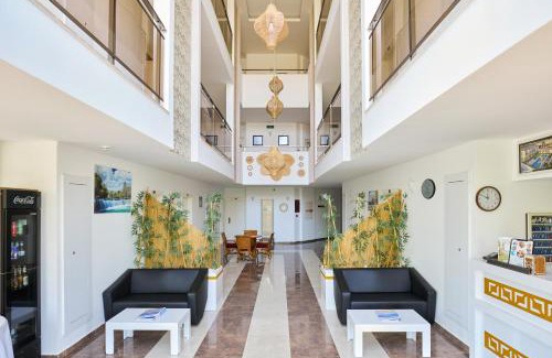 Side Hotel | A Hotel Side