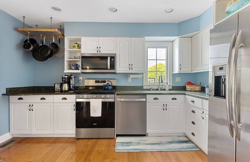 Village Green House | A Large Family Retreat Just a Short Stroll to All Cape May Has To Offer