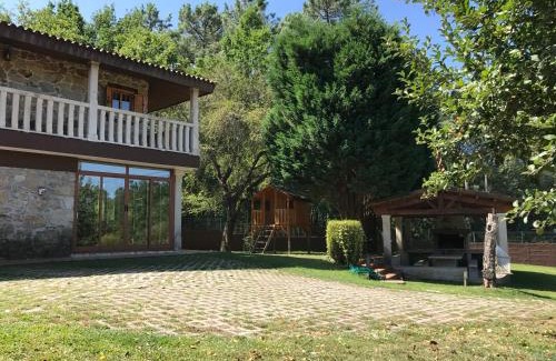 Ponteareas House | A Leira