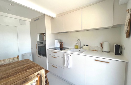 Le Mourillon Apartment | A little corner of paradise