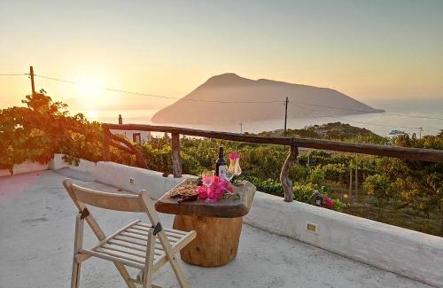 Lipari House | a Loggia