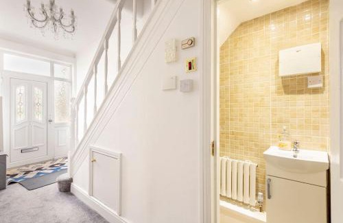 Manchester House | A Lovely and comfortable Home