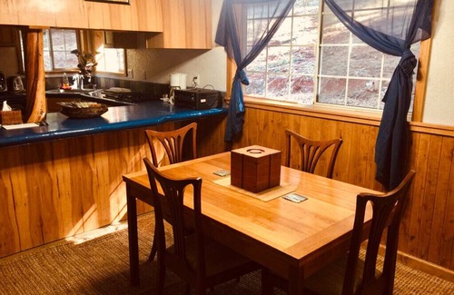 Foresthill House | A Lovely Cabin House at Way Woods Retreat with outdoor Hot Tub & Full Amenities.