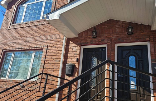 Queens House | A lovely cozy 1 spacious 1 bedroom