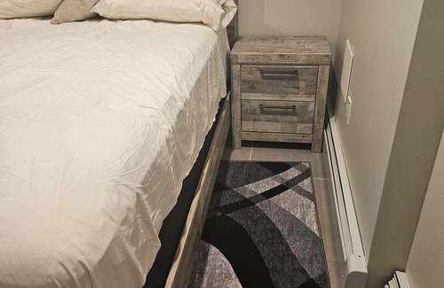 Queens House | A lovely cozy 1 spacious 1 bedroom