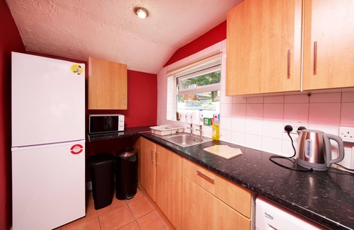 Manchester House | A lovely House 10 mins to Manchester City Centre