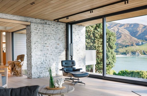 Nelson Region House | A luxury stay on Island Paradise, a very special property with stunning ocean views