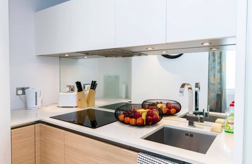 Portsmouth Apartment | A modern apartment, equipped with everything for a comfortable stay