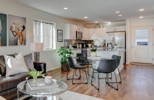 Longmont House | A modern luxury getaway 5 minutes from downtown Longmont.