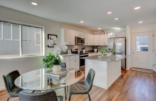 Longmont House | A modern luxury getaway 5 minutes from downtown Longmont.