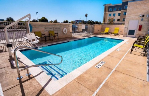 Fremont House | A new all-suite hotel in the heart of Silicon Valley