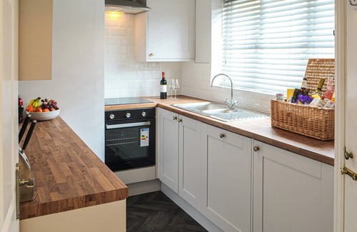 Amble Cottage | A perfect base for up to 9 adults and 1 child.