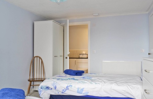 Crail Cottage | A period cottage with sea views right by the harbour at Crail.