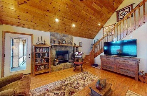 Brasstown Cabin | A Piece of Heaven