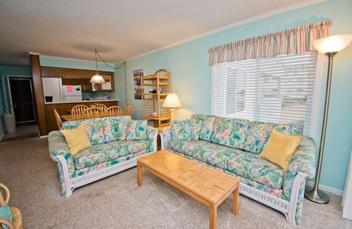 Morehead City Condo | A Place At The Beach 160, Oceanside Condo in Atlantic Beach, NC!
