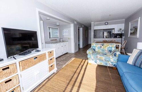 Morehead City Apartment | A Place at the Beach Unit 167
