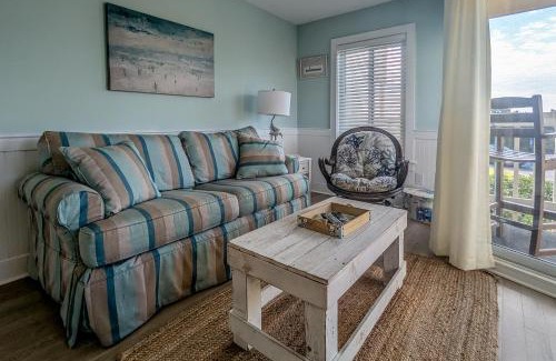 Morehead City Apartment | A Place At The Beach 130