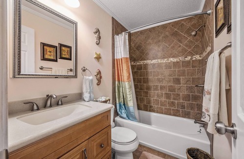The Dunes Apartment | A Place at the Beach V 208 - Beach Across Street