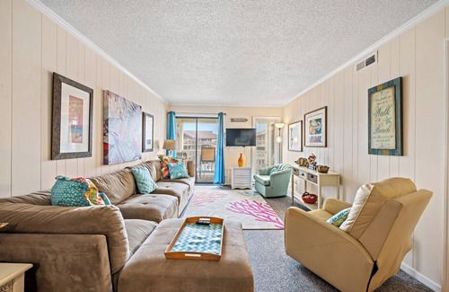 The Dunes Apartment | A Place at the Beach V 208 - Beach Across Street
