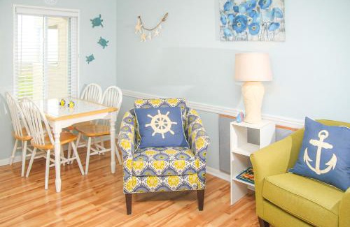 Morehead City Apartment | A Place At The Beach 201
