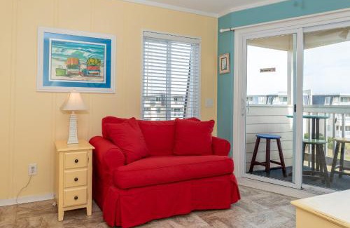 Morehead City Apartment | A Place At The Beach 281