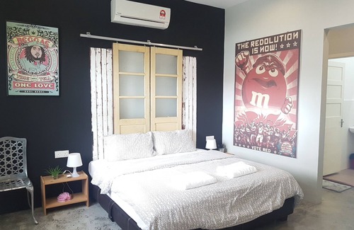 Downtown George Town House | A Place Close To Home