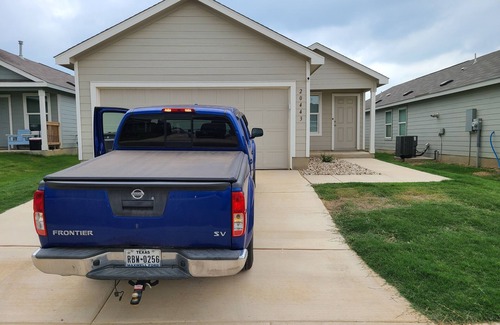 Bexar County House | A place to call home after a busy schedule at work or vacation in a quite cozy