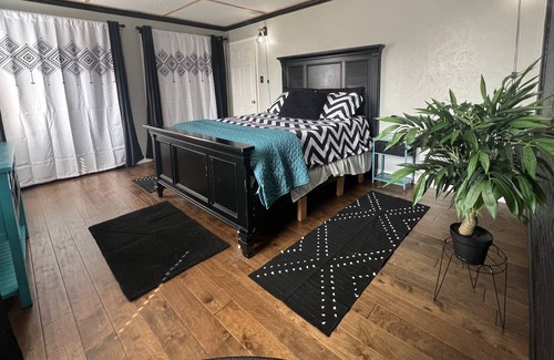Tougaloo House | A Place to go