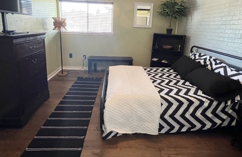 Tougaloo House | A Place to go