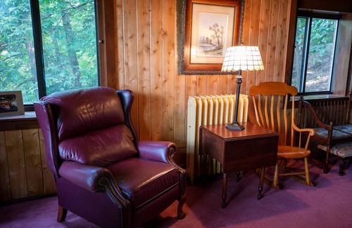 Skaneateles House | A Quiet Oasis on Otisco Lake