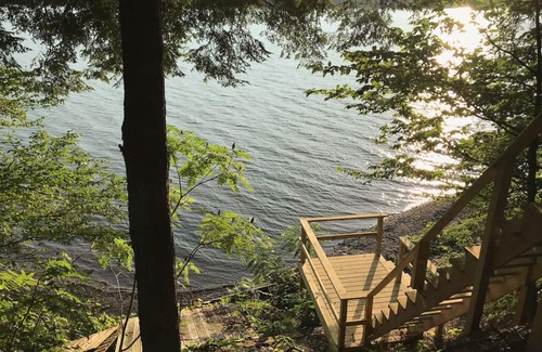 Skaneateles House | A Quiet Oasis on Otisco Lake