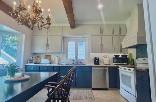 Marquette House | A Rare In-Town Gem with WIFI and Central Air Conditioning