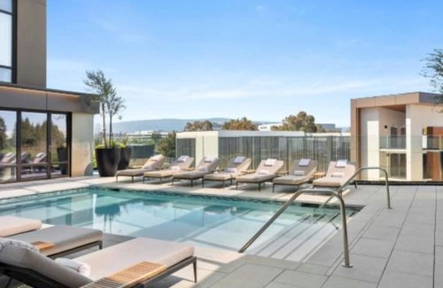 Sunnyvale House | A Relaxing and Modern Hotel in Sunnyvale CA