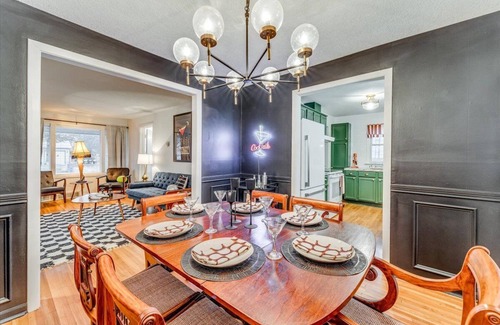 Wichita Apartment | A Retro Retreat for Shaken or Stirred Memories!