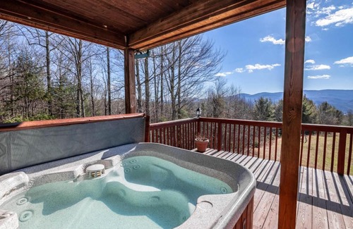 Vilas House | A Ridge Retreat