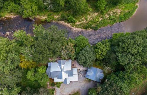 Sugar Grove House | A River Mist Too