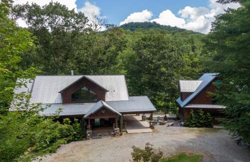 Sugar Grove House | A River Mist Too