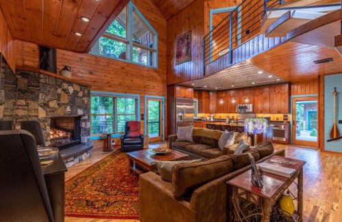 Sugar Grove House | A River Mist Too