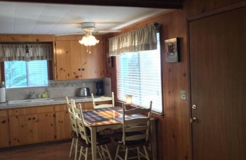 Auberry Cabin | A Rustic Mountain Escape