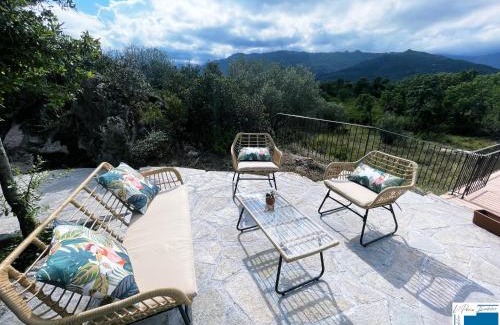 San-Gavino-di-Carbini Villa | A Sérénità - Bergerie - Piscine Privée
