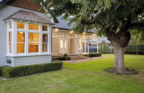 Rangiora House | A sanctuary of timeless elegance in Canterbury New Zealand