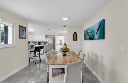 Big Pine Key House | A Serene Florida Escape in Big Pine Key 3 bed 2 bath house, pool, dock, sleep 8